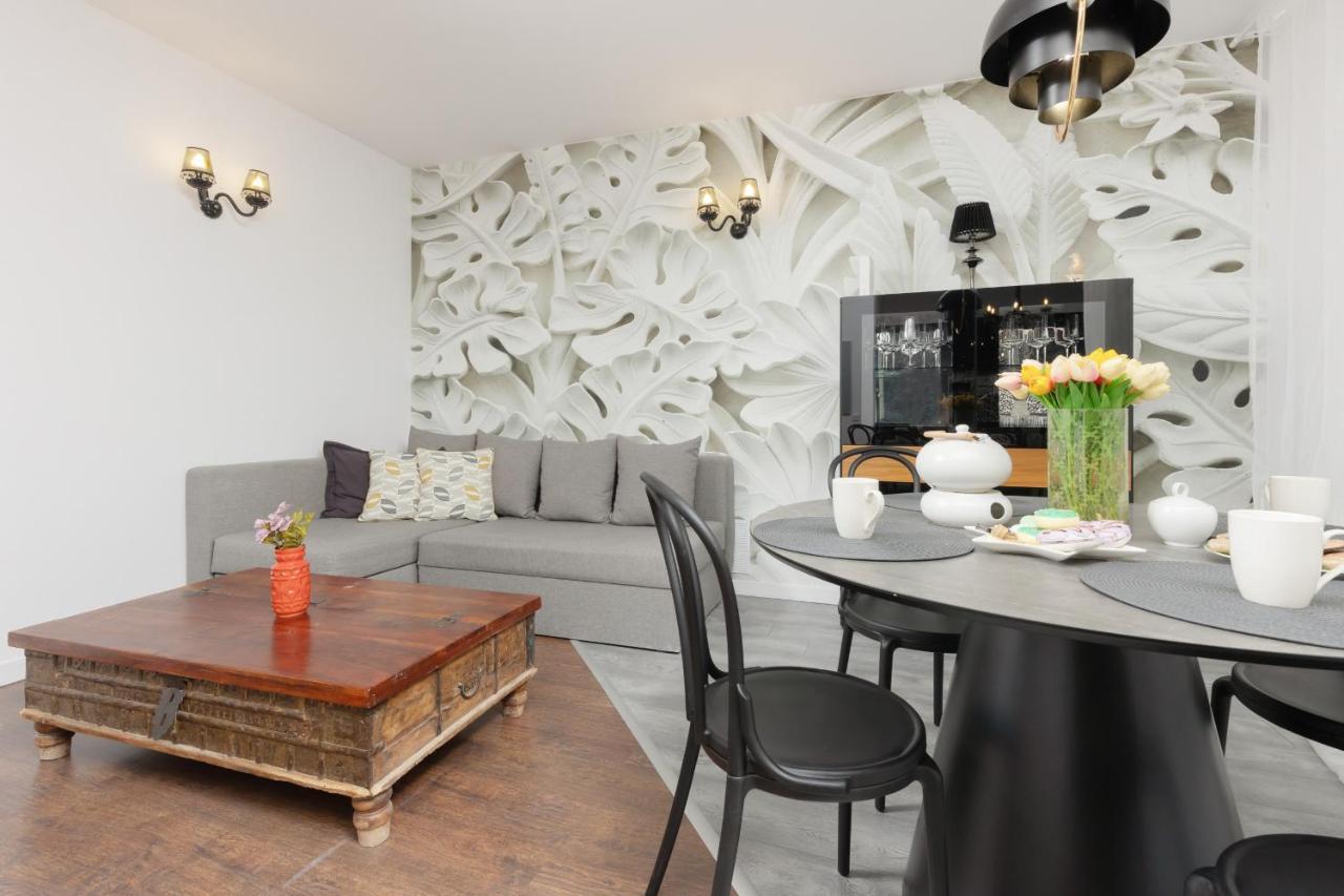 Blonia Wilanowskie Apartment Warsaw By Noclegi Renters Exteriér fotografie